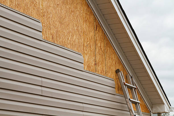 24/7 Emergency Vinyl Siding experts in Brookville, IN